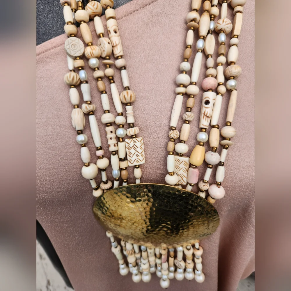 Neutral Beaded Statement Necklace with Bold Medallion ๐ - Picture 6 of 17